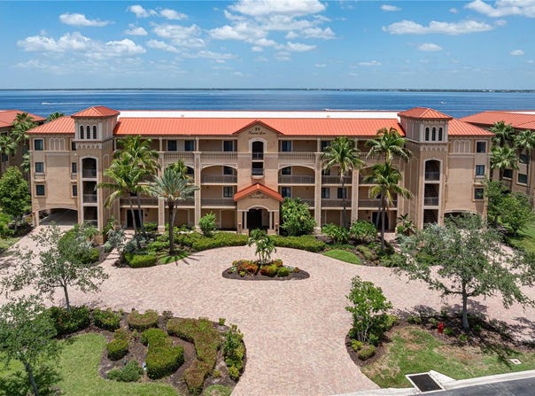 89 VIVANTE BOULEVARD, PUNTA GORDA, FL 33950