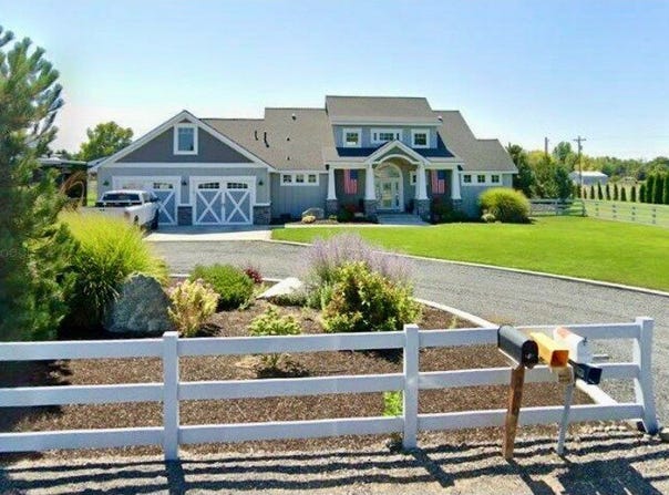 290 E McKinney AVE, Hermiston, OR 97838