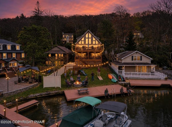 32 S Lake Drive, Lake Harmony, PA 18624