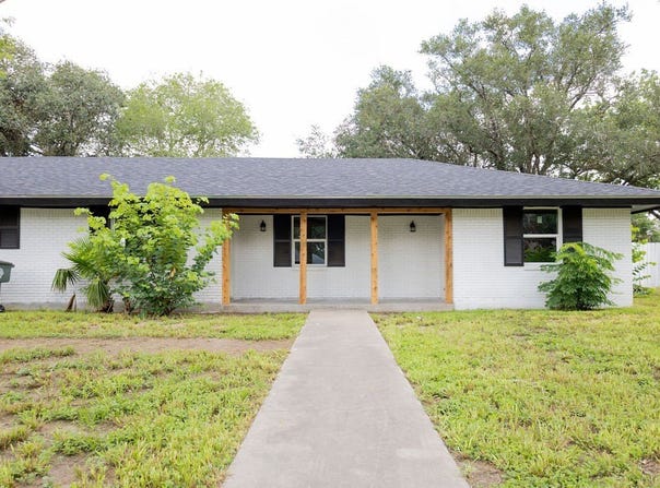 1101 Lillian Street, Alice, TX 78332