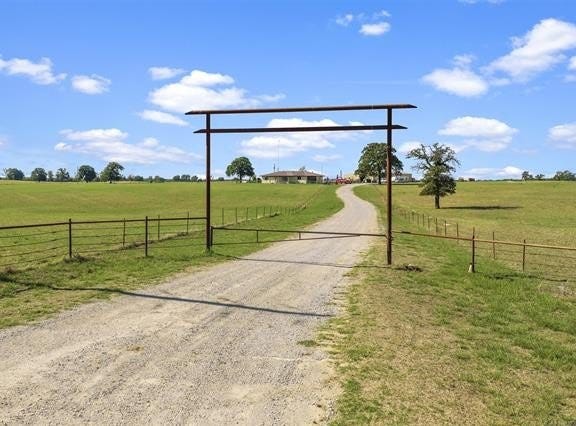 9138 Stockton Road, Burneyville, OK 73430