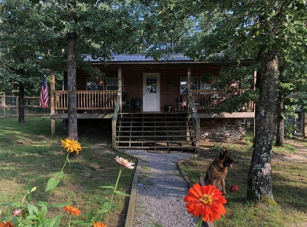 2401 Thida Road, Bradford, AR 72020