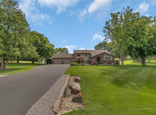 1506 Jackson Avenue NE, Saint Michael, MN 55376