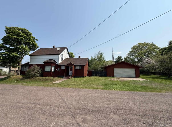 26243 Atlantic, Calumet, MI 49913