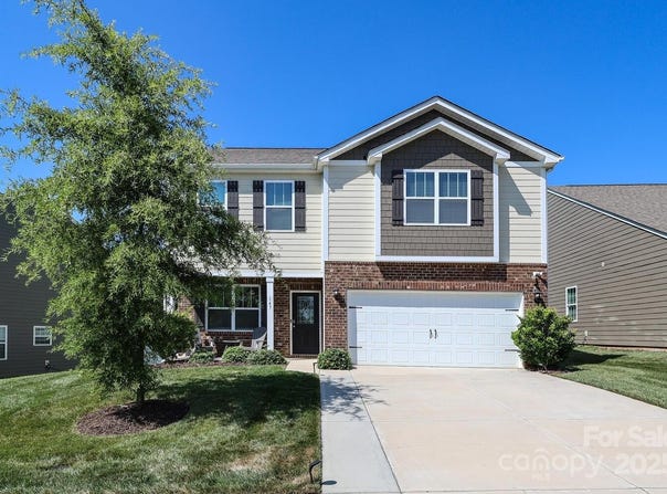147 Atwater Landing Landing, Mooresville, NC 28117
