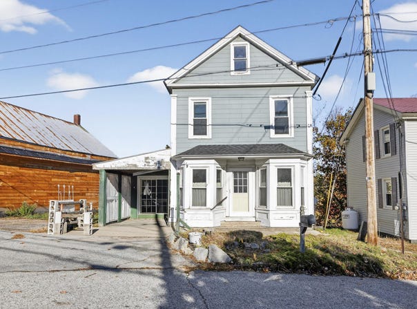 4 Bridge Street, Cornish, ME 04020