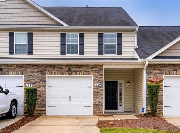 139 Penry Lane, Clemmons, NC 27012