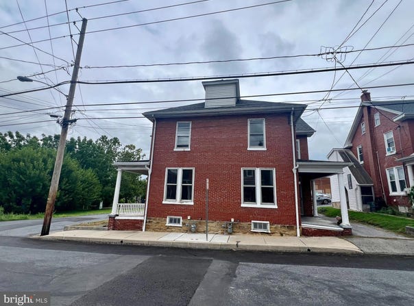 25 & 31 N POPLAR STREET, ELIZABETHTOWN, PA 17022
