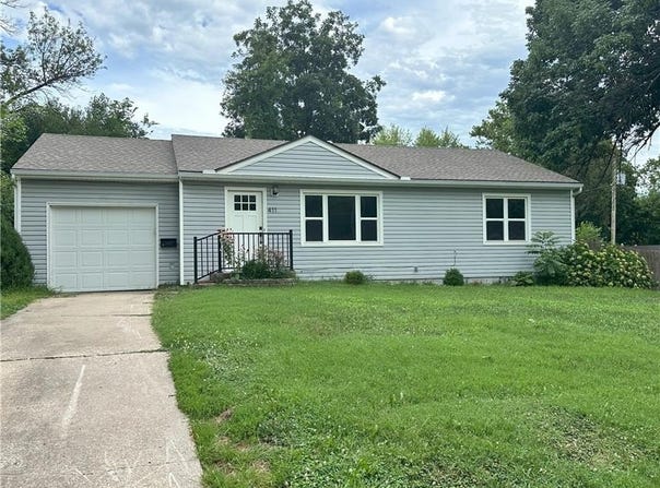 411 7th Terrace, Warrensburg, MO 64093