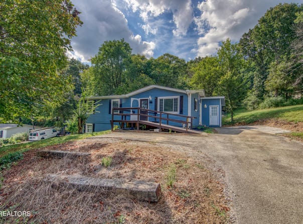 339 Church Drive, Lenoir City, TN 37771