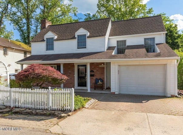 48 Ravine Drive, Matawan, NJ 07747