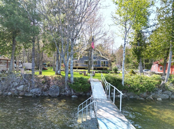 11 Beethoven Lane, Enfield, ME 04493