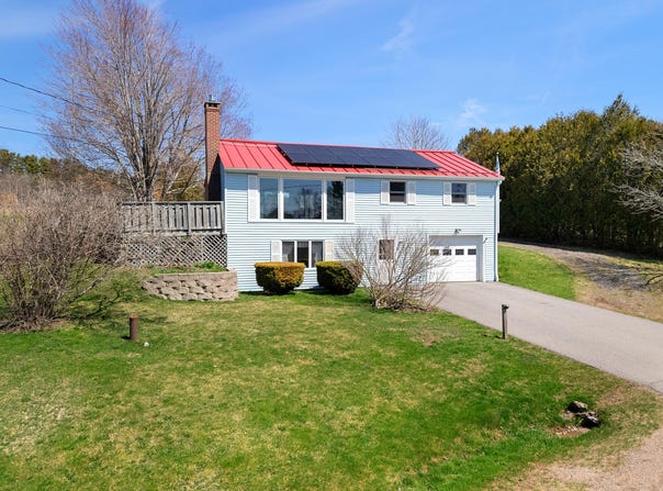 38 Conary Lane, Warren, ME 04864