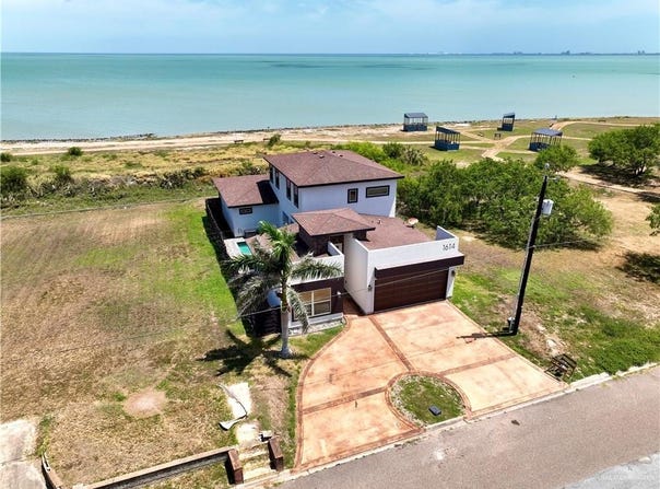 1614 N Shore Drive, Port Isabel, TX 78578