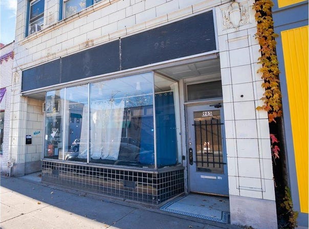 985 Payne Avenue, Saint Paul, MN 55130