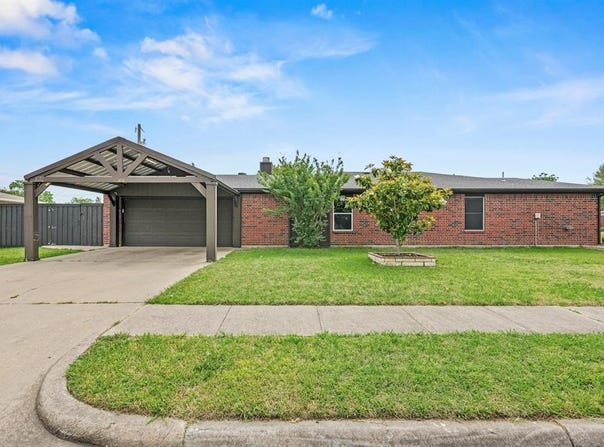 907 Valdez Drive, Dallas, TX 75253