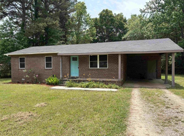 265 GAREY, Savannah, TN 38372-1697