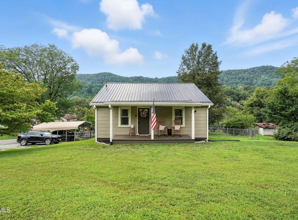 553 Highland Street, Gate City, VA 24251
