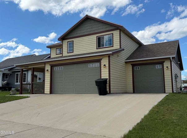 2714 Chokecherry Street, Williston, ND 58801