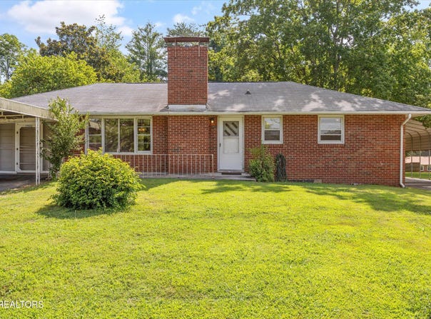 107 Hillcrest Lane, Kingston, TN 37763