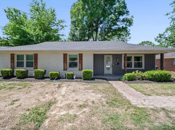 1123 S PERKINS Rd, Memphis, TN 38117