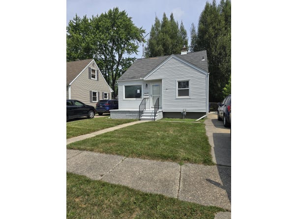 2134 Markese Avenue, Lincoln Park, MI 48146