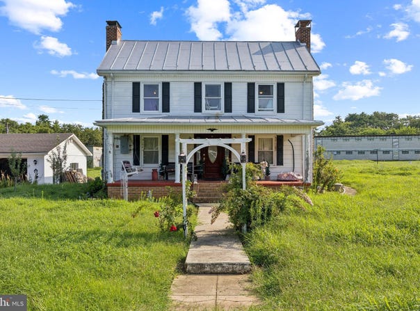 221 KITE HOLLOW ROAD, STANLEY, VA 22851