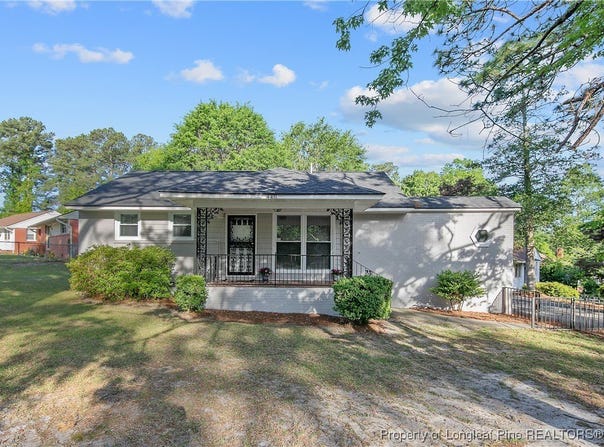 448 McRae Drive, Fayetteville, NC 28305