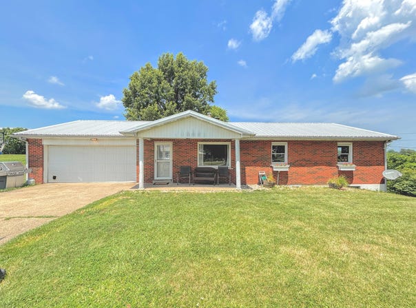 2502 Gardnersville Road, Crittenden, KY 41030