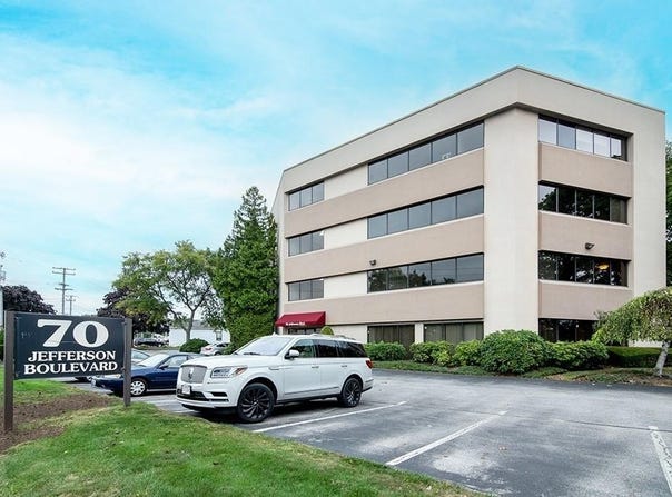 70 Jefferson Boulevard, Warwick, RI 02886