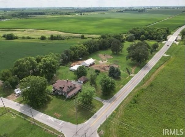 1024 W State Road 352 Highway, Boswell, IN 47921