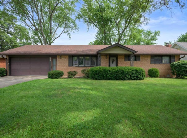 3608 W Torquay Road, Muncie, IN 47304