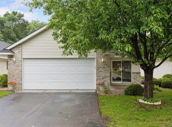 11750 Xenia Street NW, Coon Rapids, MN 55433