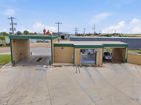 202 US Hwy-54, Hooker, OK 73945