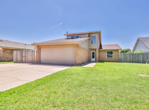 5737 Dartmouth Drive, Lubbock, TX 79416