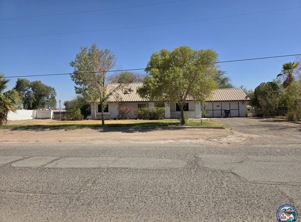 637 Hamblet Rd, Imperial, CA 92251