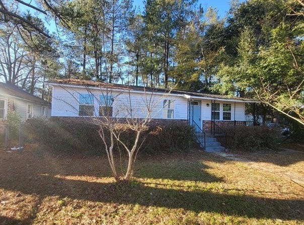 706 Saint John Street, Kingstree, SC 29556