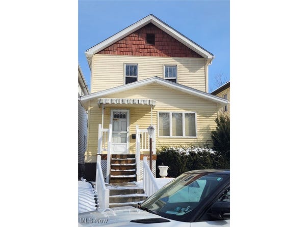542 Cedar Avenue, Steubenville, OH 43952