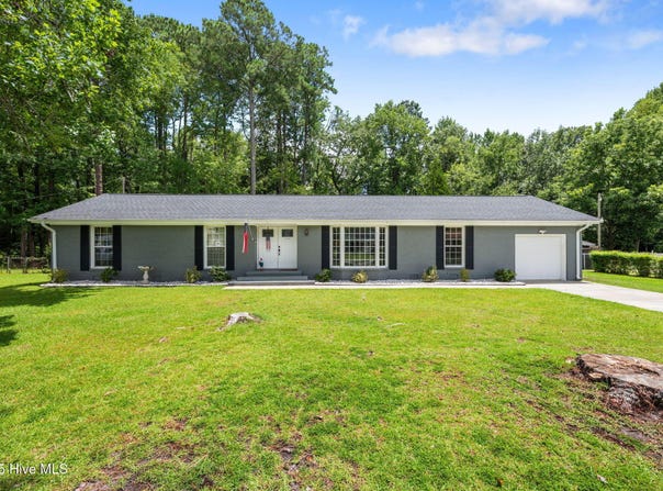 212 Stratford Road, Havelock, NC 28532