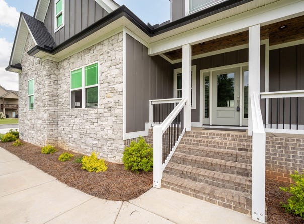 12 Windy Oak Drive, Rock Spring, GA 30739