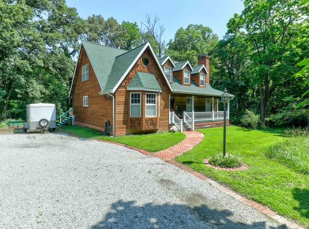 15010 Old State Road, Evansville, IN 47725