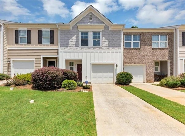 6394 KENNONBRIAR Court, Lithonia, GA 30058
