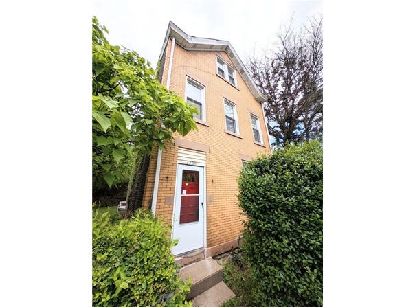 3200 Central Ave, Marshall Shadeland, PA 15212