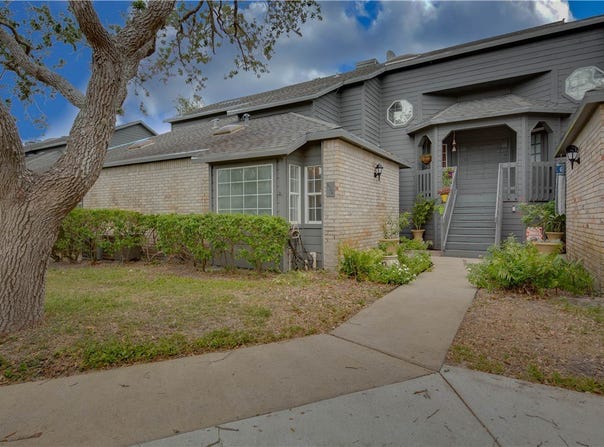 210 Oak Bay unit: 1004, Rockport, TX 78382