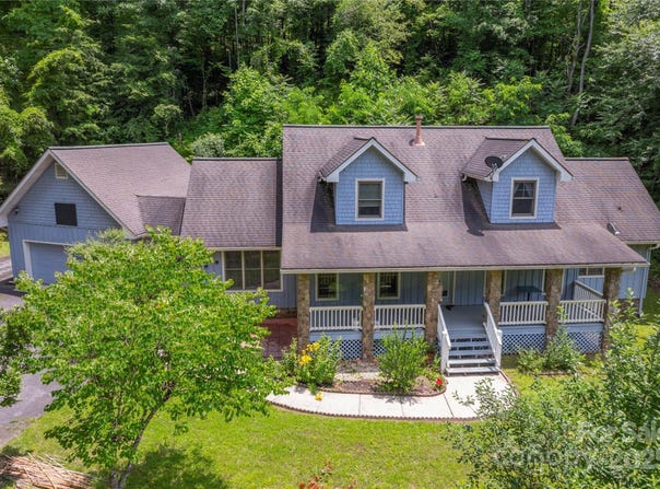 98 Choga Ridge, Whittier, NC 28789