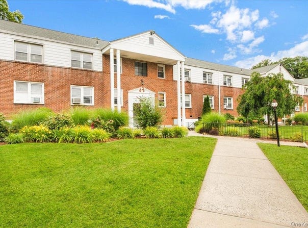10 South, Harrison, NY 10528