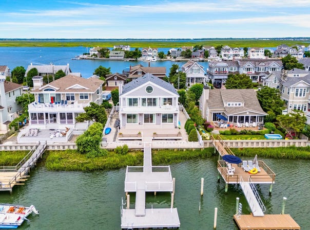 10624 Corinthian, Stone Harbor, NJ 08247
