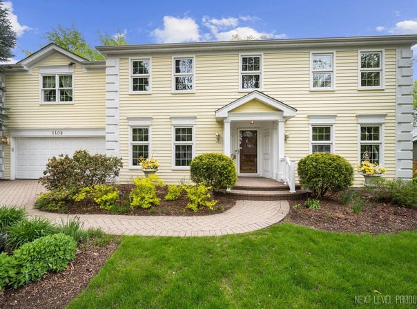1408 N West Street, Naperville, IL 60563