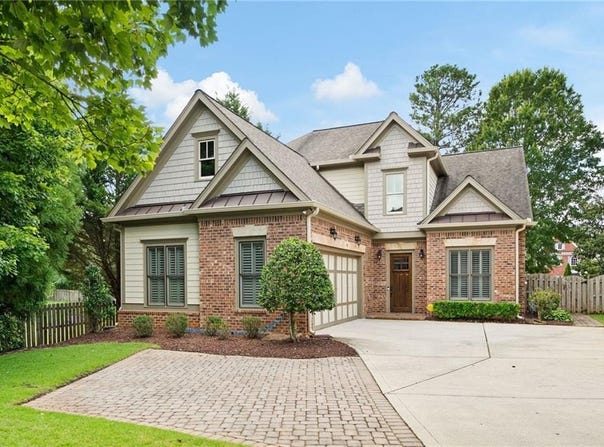 1549 Lake Holcomb Lane, Marietta, GA 30062