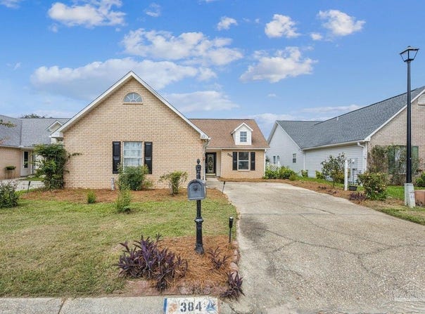 384 Mirabelle Dr, Pensacola, FL 32514